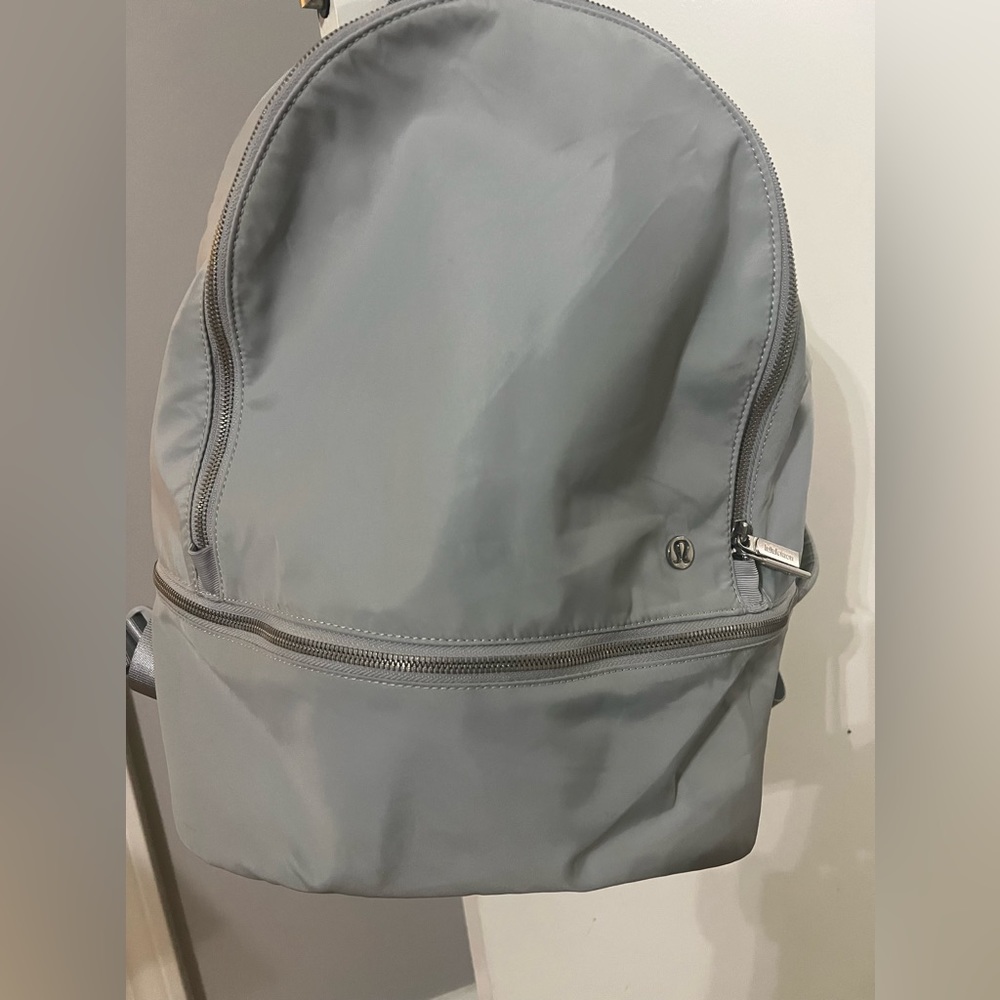 lululemon city adventure backpack